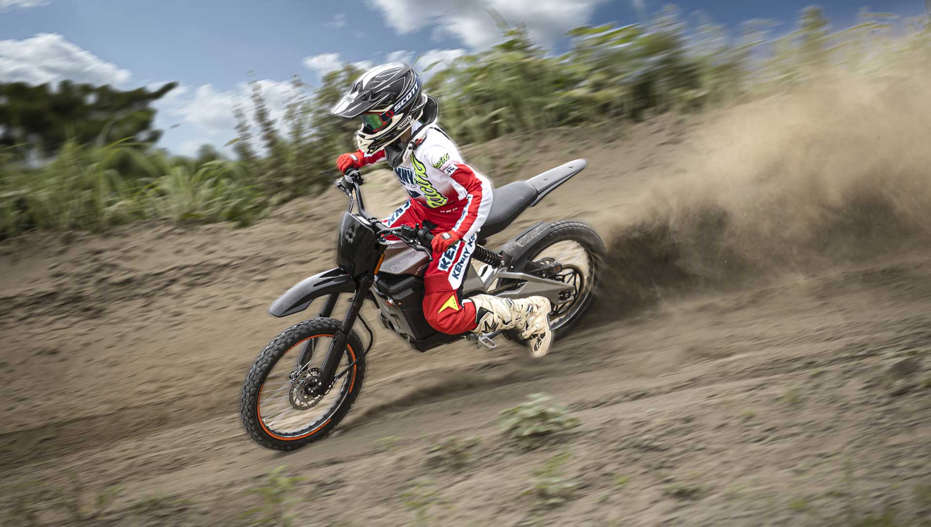 Elektromobilität trifft auf Extremsport: Caofen F80 und der eMoto Urban Cup Elektromobilität trifft auf Extremsport: Caofen F80 und der eMoto Urban Cup